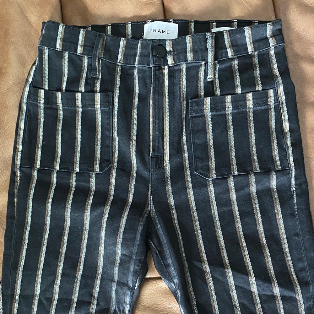 FRAME The Bardot Crop FlareStriped High-Rise Pants - Black/ tan & Silver
